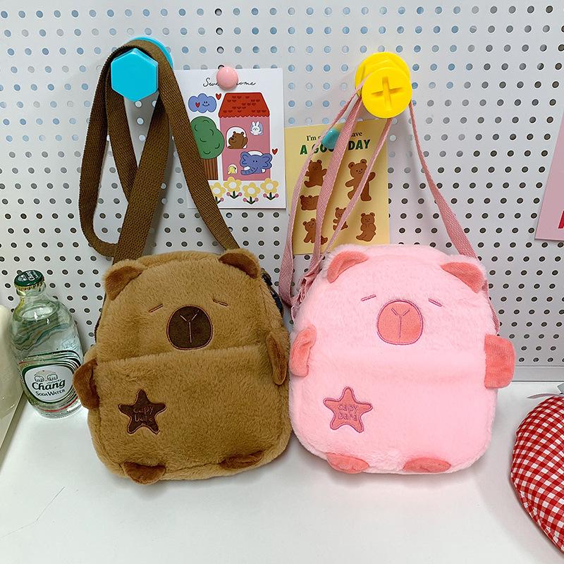 2025 new small bag autumn and winter cute cartoon plush mobile phone bag walking oblique span bag