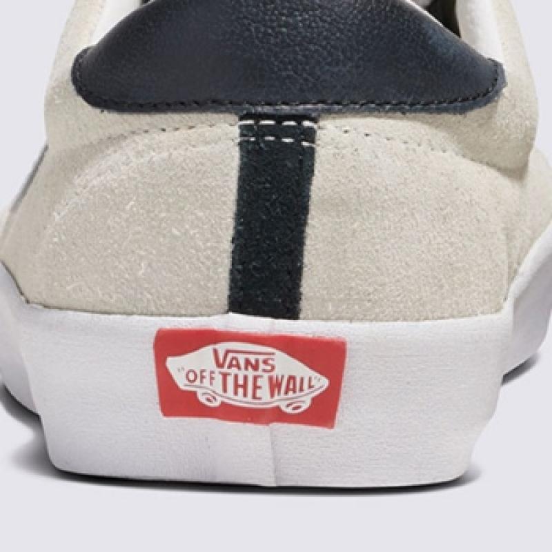 Vans Sports Raw   Suede Black White  Vn000d09y281