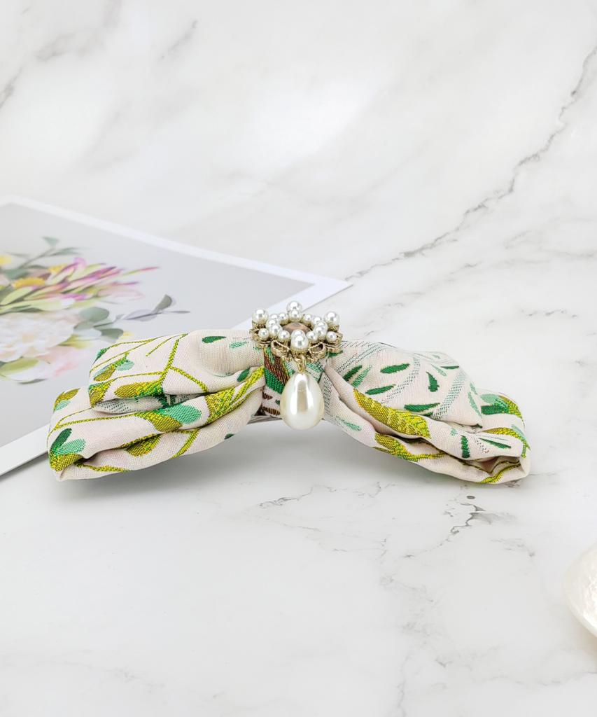 Maia Rose Jacquard Ribbon Pin Large Ivory