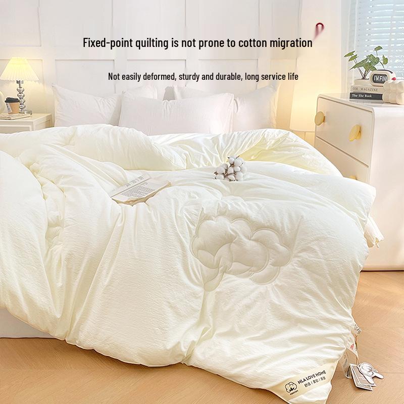 Xinjiang Cotton All-Season Quilt: Warm, Thick, and Suitable for Student Dormitory Use