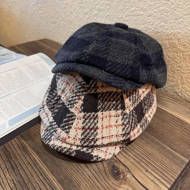 Classic Plaid Blend Womens Newsboy Cap With Warm Breathable Fabric For Fall Winter Style