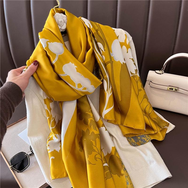 Vintage Green Lotus Print Silk Scarf Women Elegant Shawl Classic Outdoor Windproof Satin Head Wrap Travel Beach Towel 180*90Cm