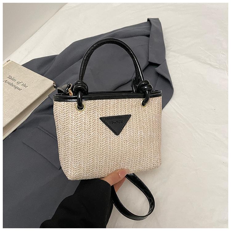 Retro woven tote bag 2025 large capacity straw handbag bag European and American fashion trendy new shoulder bag crossbody