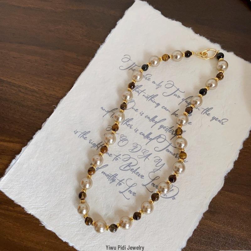 Maillard Tiger's Eye Brown Pearl Beaded Necklace - High-End Women's Sweater Chain for Autumn/Winter 2025