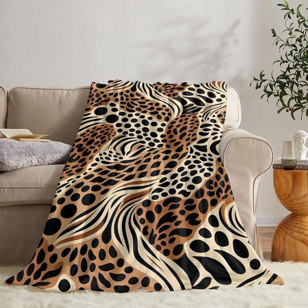 Leopard Print Patchwork Throw Soft Flannel Throw Summer Blanket Lightweight Cozy Nap Blanket for Sofa Bed Travel