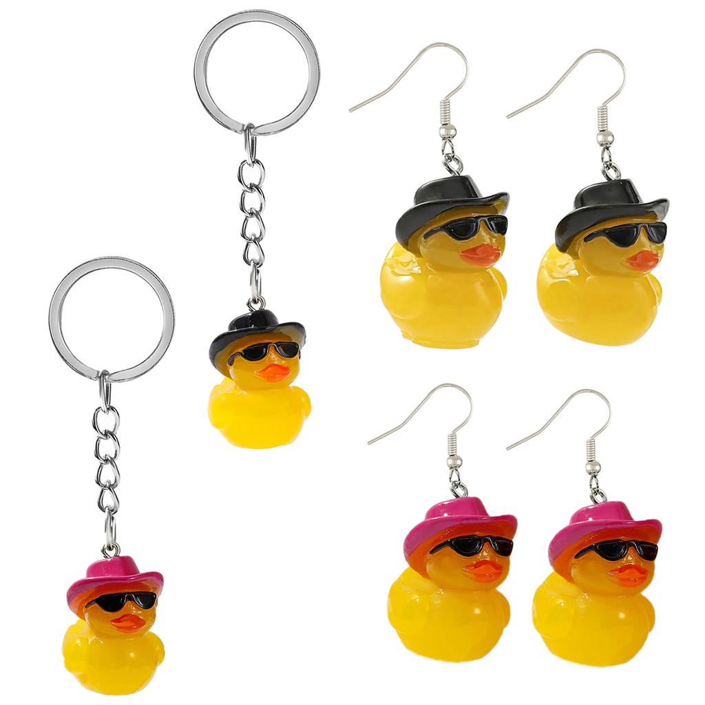 Quirky Yellow Duck Keyring/Ear Hook Charm Chic Yellow Duck Keychain/Ear Pendant Stylish Keyring for Fashion Enthusiasts
