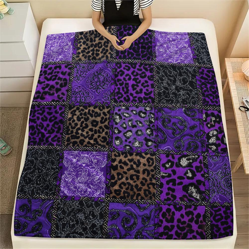 Purple patterns and masks Print Flannel Blanket,High quality Comfortable for All Seasons,Home Decor,Warmth and Comfort,Perfect for Christmas Gifts