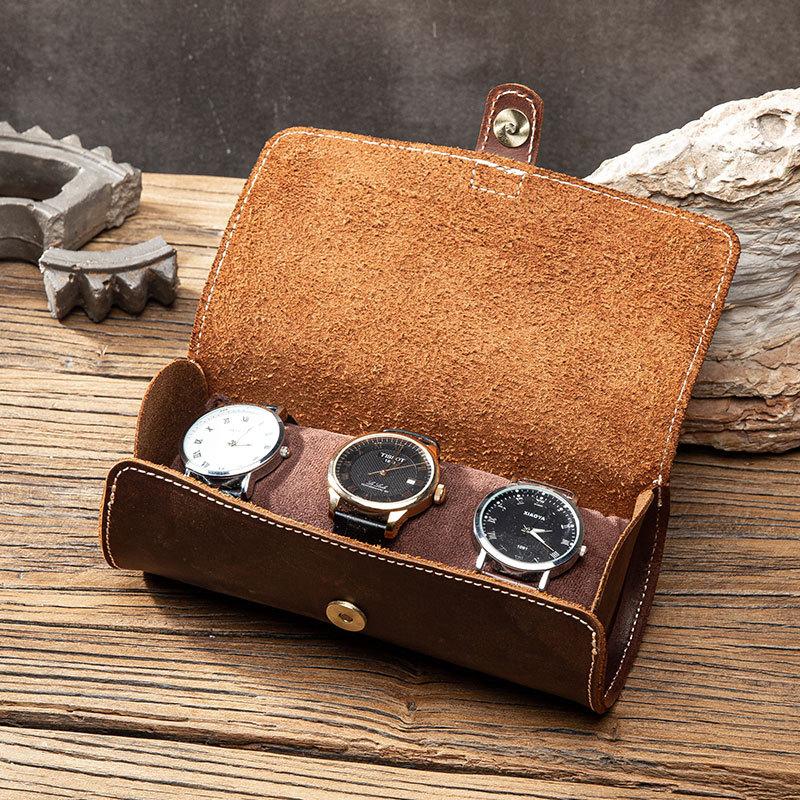 A Vintage Leather Watch Storage Box for Travel, Display, or Home Storage - Compatible with Mechanical Watches, Quartz Watches