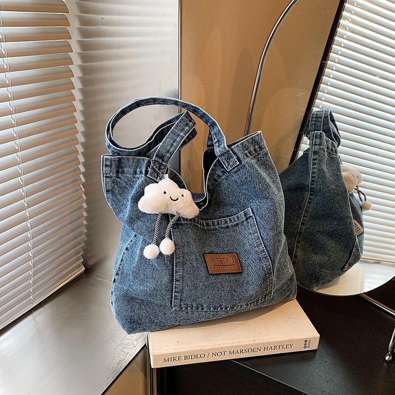 Vintage American Denim Canvas Bag ins Large Capacity Embroidered Shoulder Bag Student Class Versatile Handbag
