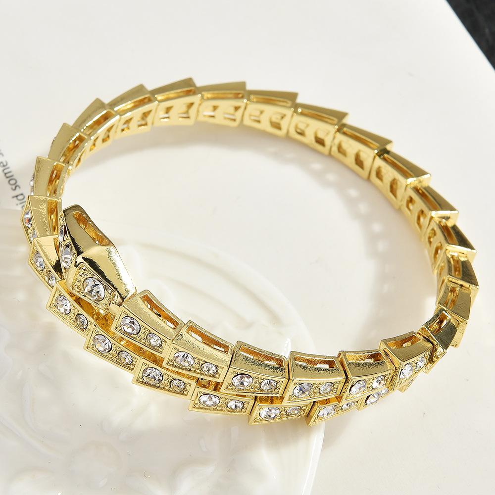 

Аксессуары Браслет-змея Открытый Полностью эластичный браслет Легкий Роскошный и Высококлассный Стиль Стиль one size(17-20cm)