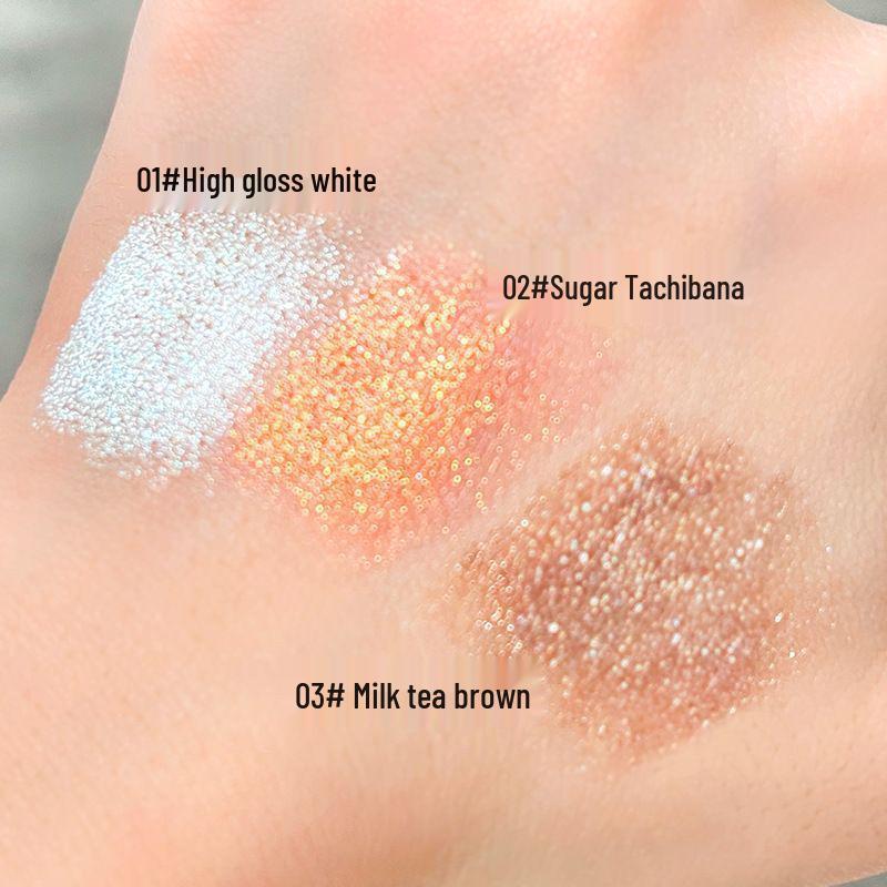 Dual-Headed Non-Smudging Eyeshadow & Highlighter Pen for Under-Eye Contouring - Ideal for Beginners and Students