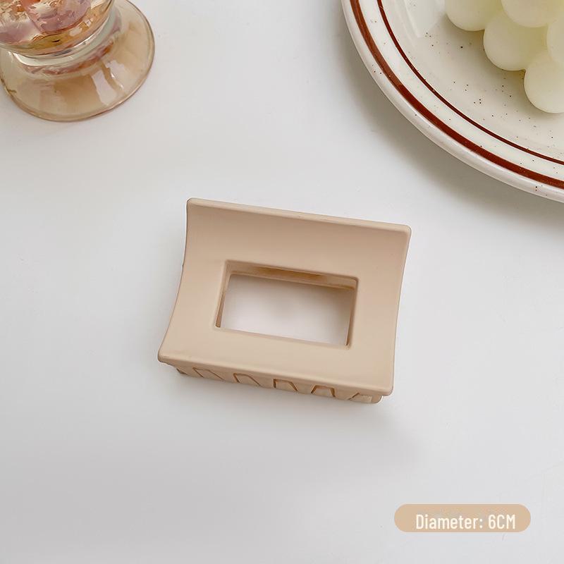 Versatile Milk Coffee Hair Clip: Large, Simple Shark Design for Women