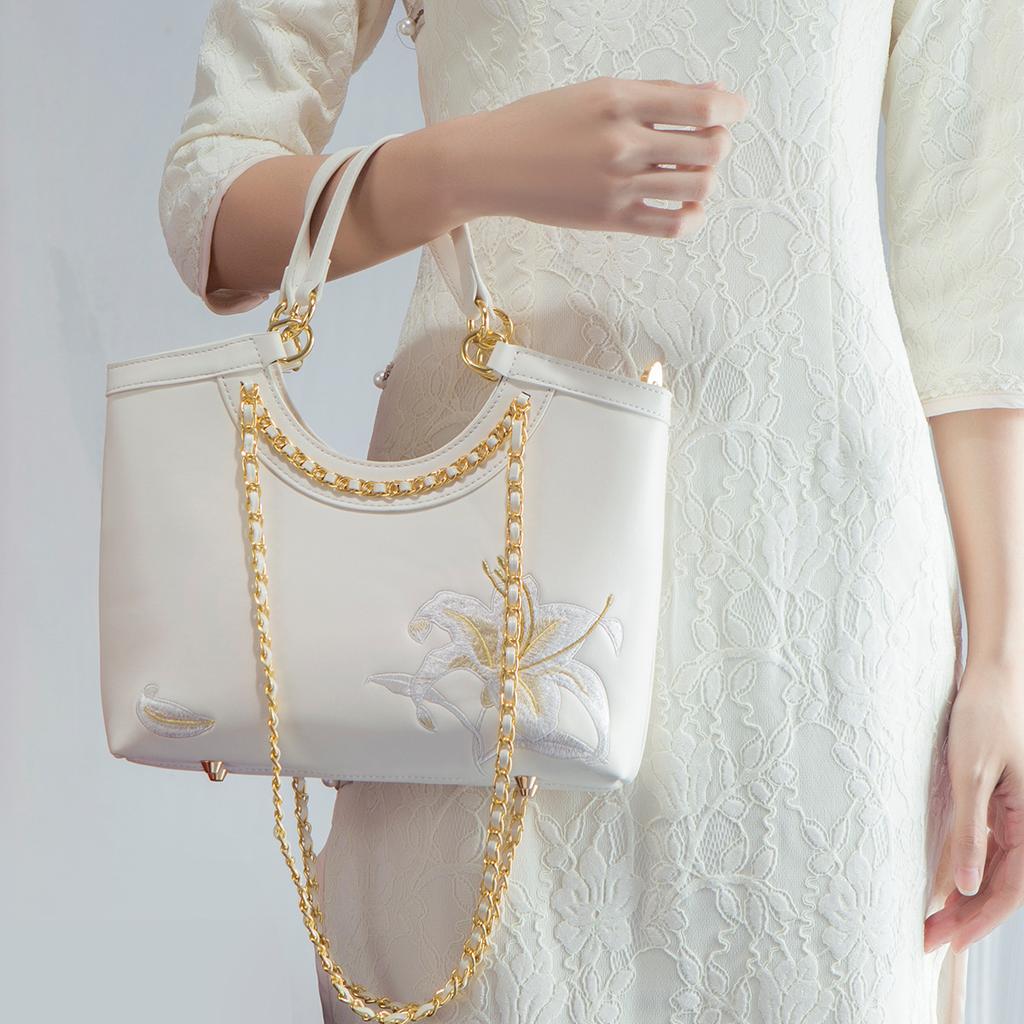 Mother'S Day Gift Embroidery New Chinese-Style Large-Capacity Portable Lady'S Mother Bag Atmospheric High-End Messenger Women'S Bag