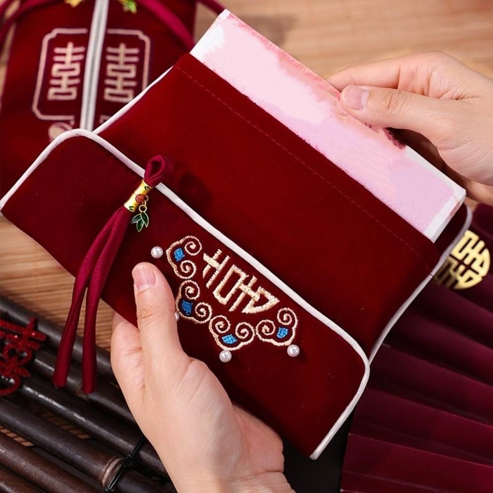 Embroidery Design Red Envelope Velvet Cloth Handmade Money Packet Best Wishes with Tassel Wedding Envelope Wedding Celebration