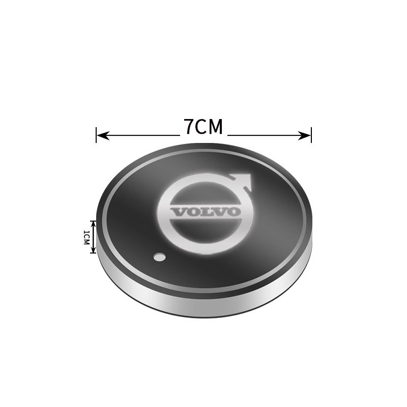 7 bunte LEDs für Volvo XC60 XC40 XC70 XC90 R Design Logo Auto Wasserbechermatte Getränkehalter Untersetzer Licht Dekorative Zubehörteile