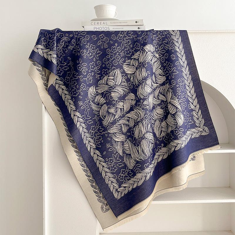 English letter GG jacquard shawl autumn and winter imitation cashmere texture double-sided scarf retro style thickened and warm