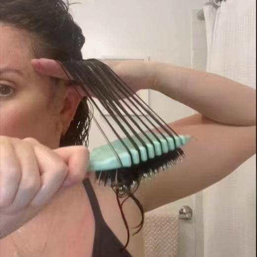 Air Cushion Curly Hair Brush with Massage Bristles Detangling Boar Bristle Styling Comb for Voluminous Bounce