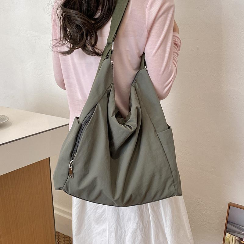 2026 New Multi - functial Nyl Casual Bag Cvertible Crossbody Backpack Large Capacity Versatile Sports Sling Bag