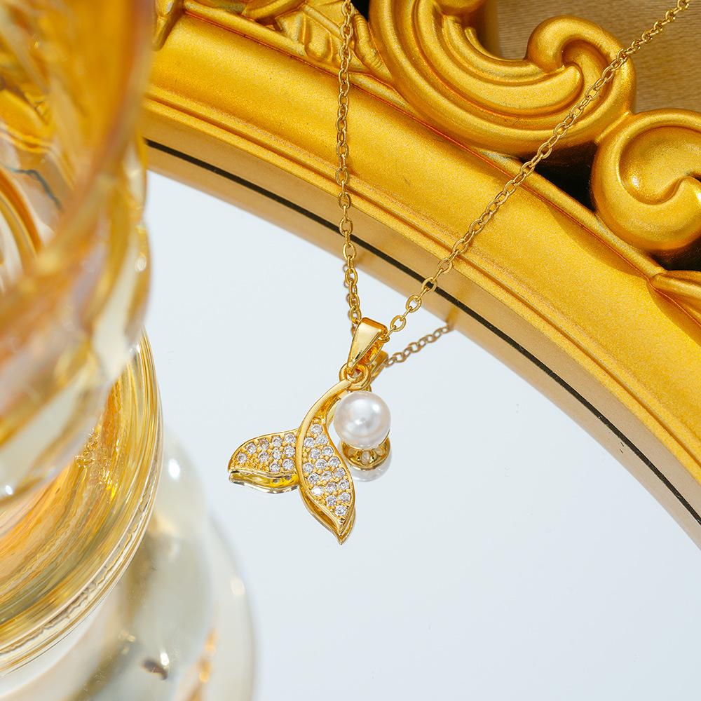 New Mermaid Tears Pearl Micro Inlaid Necklace Pendant Simple Light Luxury Collarbone Chain Women