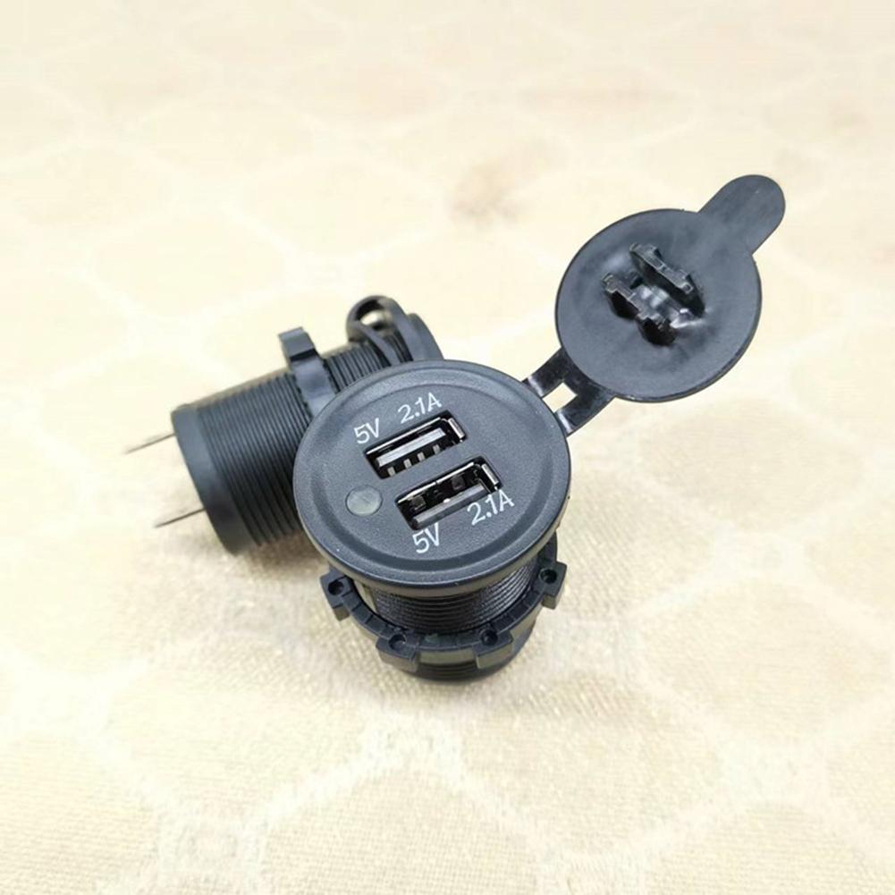 Priză USB Pentru Vehicule cu Tensiune 12-24V Modul Încărcător Cablu de Date USB