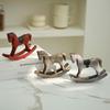 Modernes Schaukelpferd Holzfigur Minimalistische Regaldekorationen Für Couchtisch Bücherregal Skandinavisches Design Ornament Geschenk