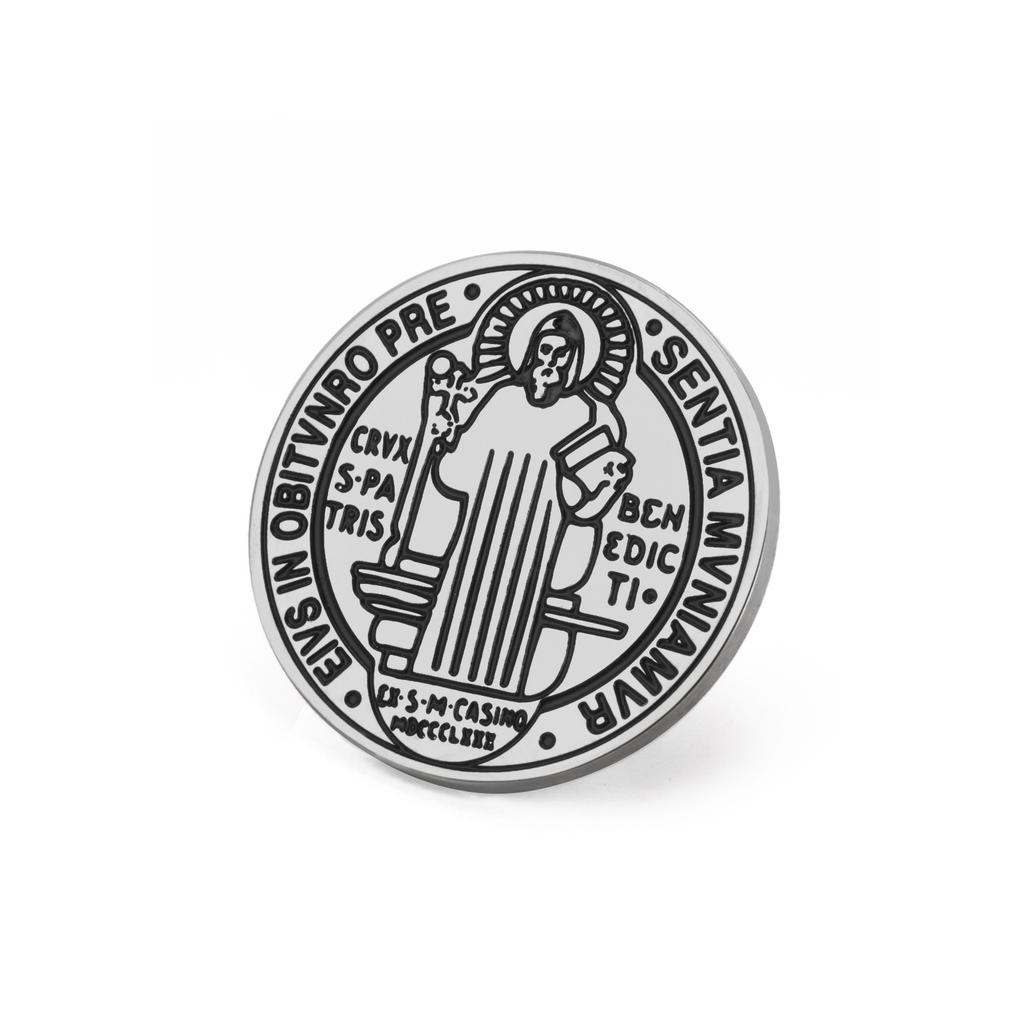 LIKGREAT Vintage Saint Benedict Brooch Stainless Steel Pins for Women Men Catholic Spiritual Protection Badge Amulet JewelryGift