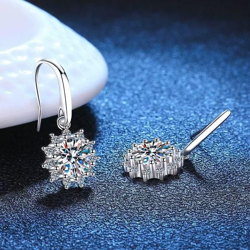 Light Luxury Sunflower Ear Hooks: Fairy-like, Super Shiny Zirconia Flower Dangle Earrings for Women