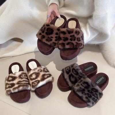 Mode 2025 Pantoufles Rétro pour Femmes Mode Automne Hiver Imprimé Léopard Pantoufles Un Mot Décontractées à Plateforme Pantoufles en Coton Peluche