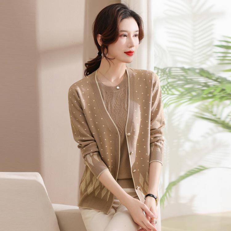 

Spring Dress Fashionable Knitted Two-piece Suit Mother Spring and Autumn Short-sleeved T-shirt Middle-aged Women s Temperament Cardigan XL