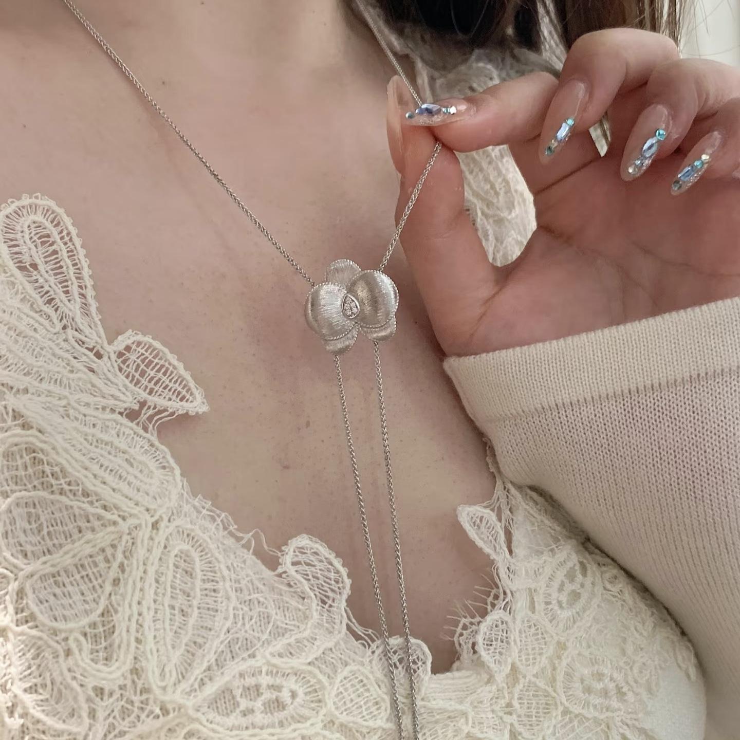 Velvet Butterfly Orchid Necklace Can Be Drawn Lagufa Heavy Industry Brushed Camellia Collarbone Chain