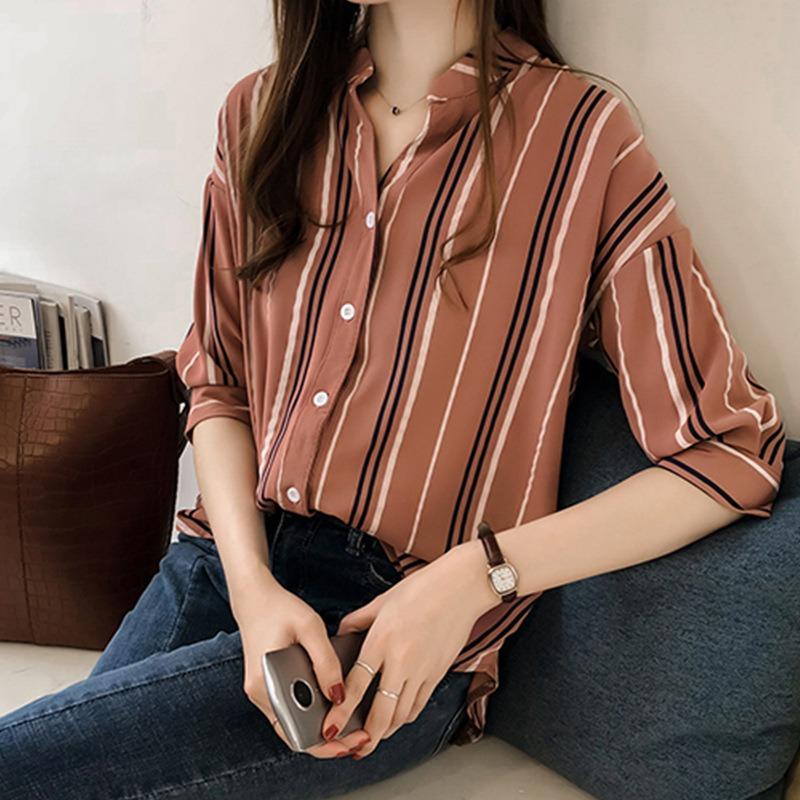 Women Grey Vertical Stripe Lapel Button Down Shirt 3/4 Sleeve Loose Casual Oversized Blouse