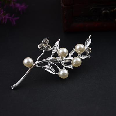 Pearl Brooch, Personalized Creative Rhinestone Alloy Leaf Brooch Women'S Accessory Brooch
