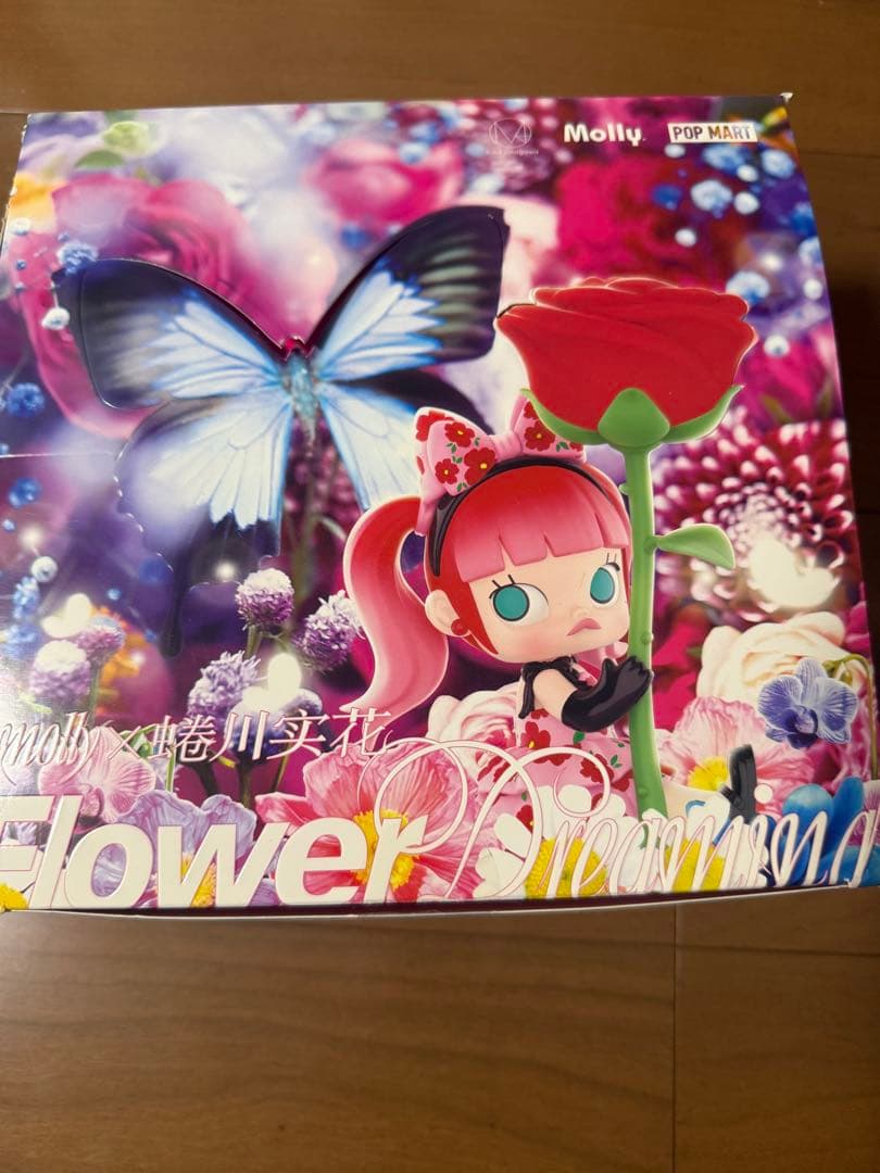 

[Б/У] POPMART Molly Mika Ninagawa