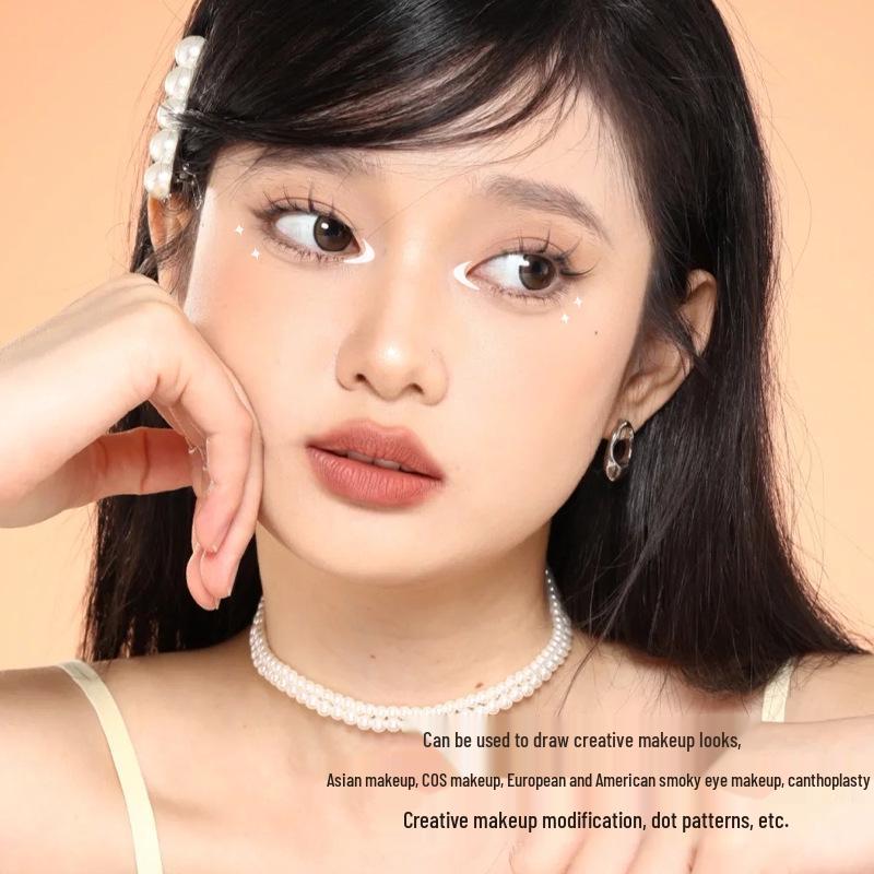 Charming Low-Saturation Pearlescent Matte Eyeshadow and Blush for Women