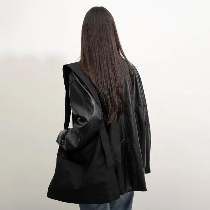 IRO_BLACK