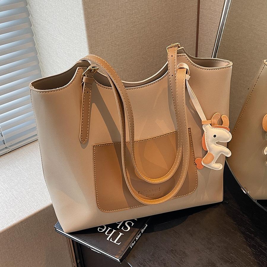 Commuter Bag Large Capacity Bag Women's New Versatile Fashion Shoulder Tote Bag