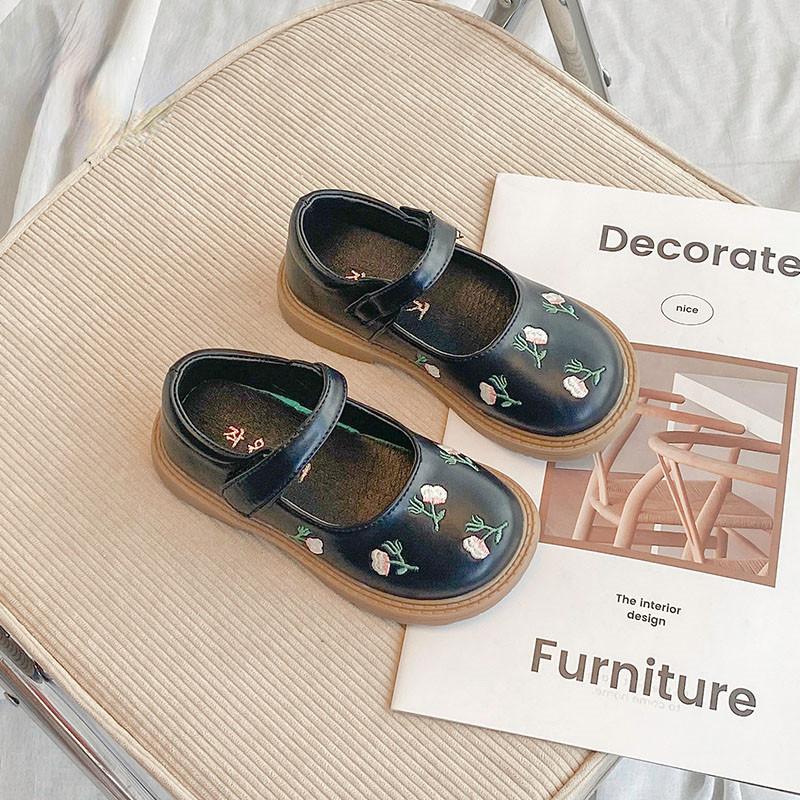 

Маленькі туфлі принцеси для дівчаток 2023 Осіннє дитяче взуття з квітами для танців 25