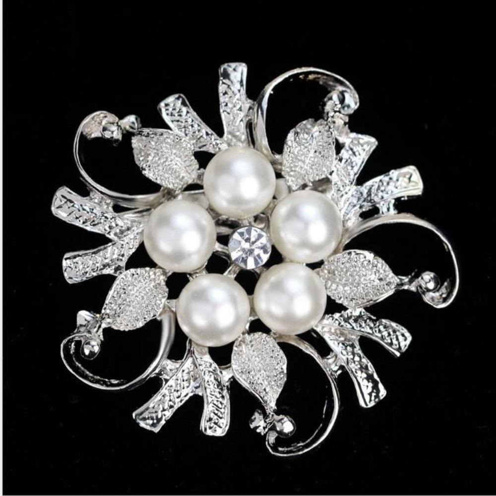 Metal Flower Brooch for Women Versatile Pearl Brooch Jewelry Brooches  Party Clothing Accessories