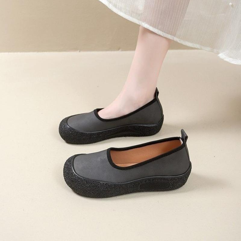 Flat-bottomed Doudou shoes women's new autumn versatile retro soft-soled single shoes one-pedal lazy shoes grandma shoes