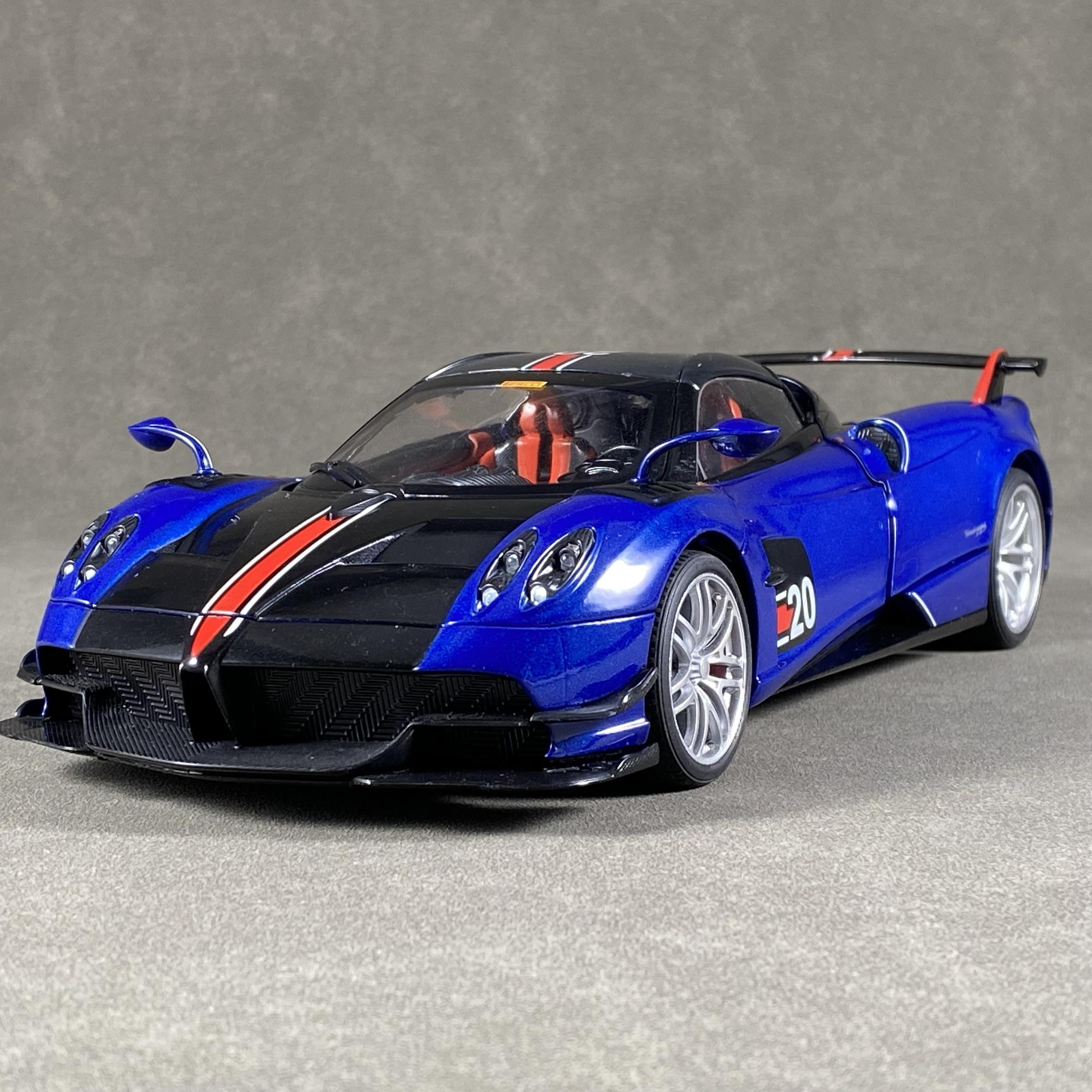 

1:18 Pagani Huayra BC High Performance Supercar Alloy Diecast Model Home Interior Trendy Toys Ornaments Sound & Light Collection синий