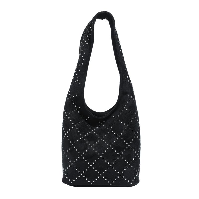 

Retro polka dot rivet shoulder bag 2025 summer new fashion foreign style personality large capacity tote bag чёрный