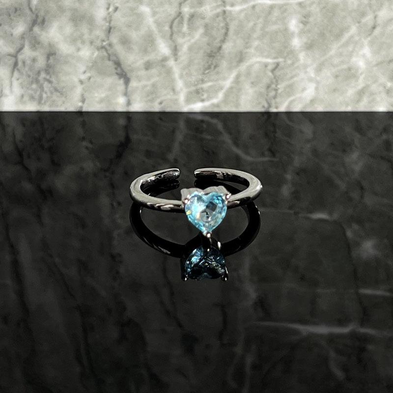 Icy Blue Diamond Open Ring: Trendy, Versatile, Personalized Korean Fashion for Women
