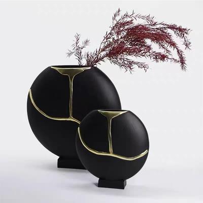 Black & Gold Geometric Resin Vase: Modern Nordic Wabi-Sabi Decor