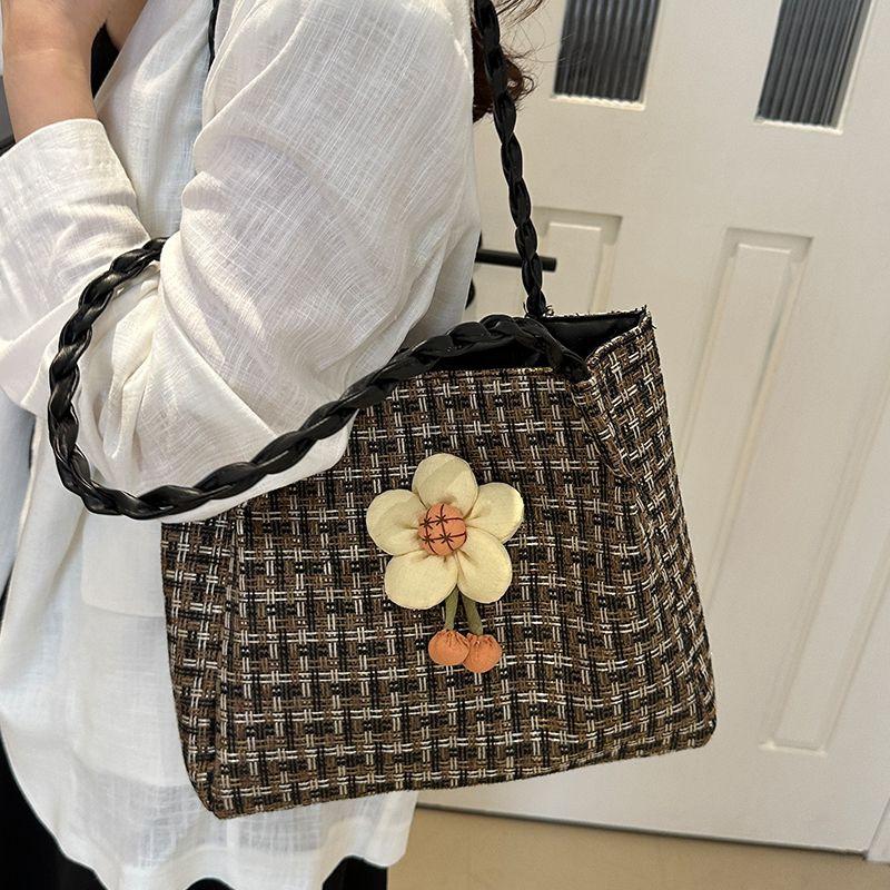 Large Capacity Straw Woven Tote Bag for Women - Summer Versatile Shoulder Beach Crossbody Commuter Bag