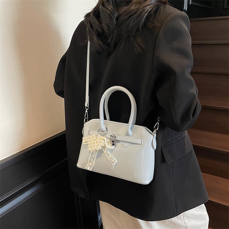 Fashion Portable Small Square Bag Women's New Versatile Shoulder Messenger Bag