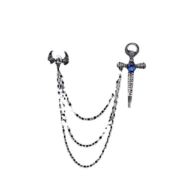 Skull Winged Sword Vampire Brooch: Unique Halloween Pin