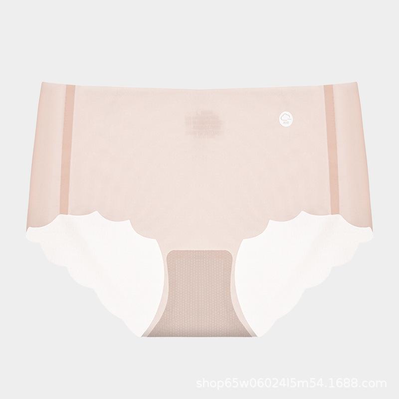 Sensorless Mask Underwear Women's Seamless Antibacterial Mulberry Silk Crotch Ice Silk Thin Breathable Girl Briefs