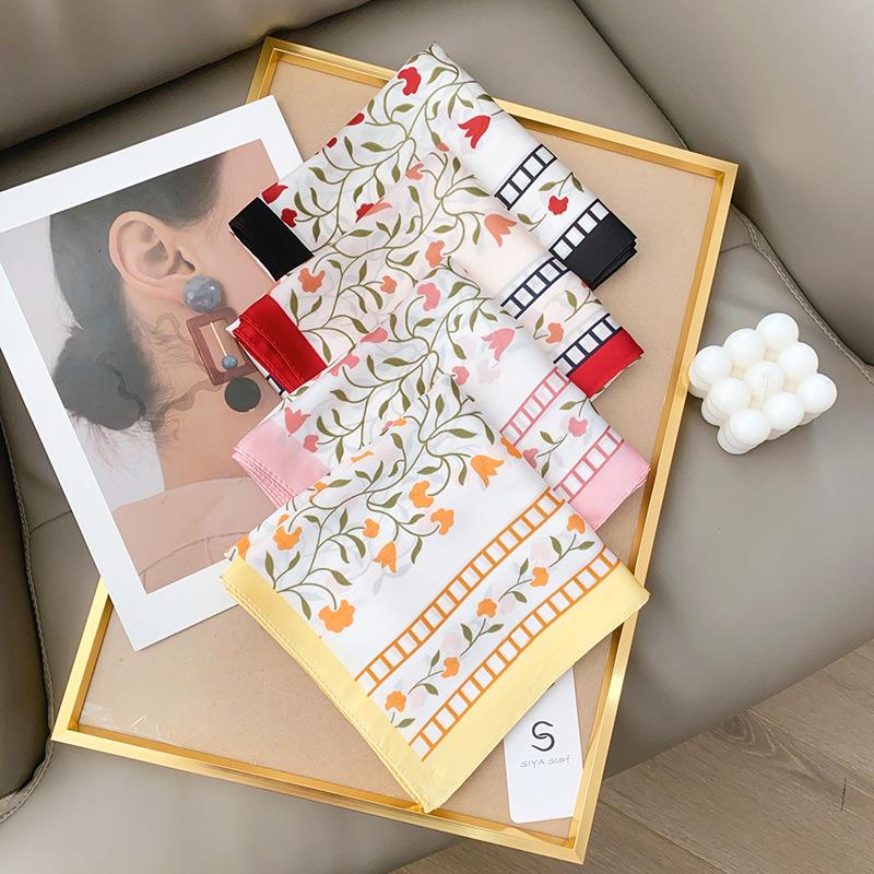Korean Version of Literary and Artistic Floral Small Fresh Silk Scarf Square Scarf Women's Neck Spring and Summer New Neck Protection Versatile
