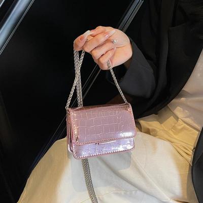 This Is A Trendy and Stylish Summer Square Bag with A Crocodile Pattern and A Glossy Single-shoulder Design
