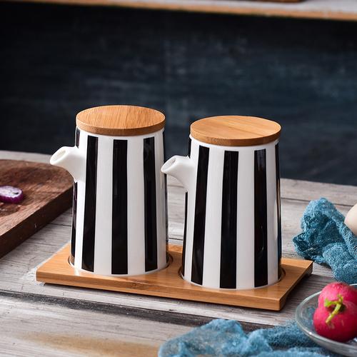Nordic Black and White Stripes Ceramic Spice Jar Combination Set Salt Sugar Oil Soy Sauce Bottle Vinegar Pot Kitchen Supplies